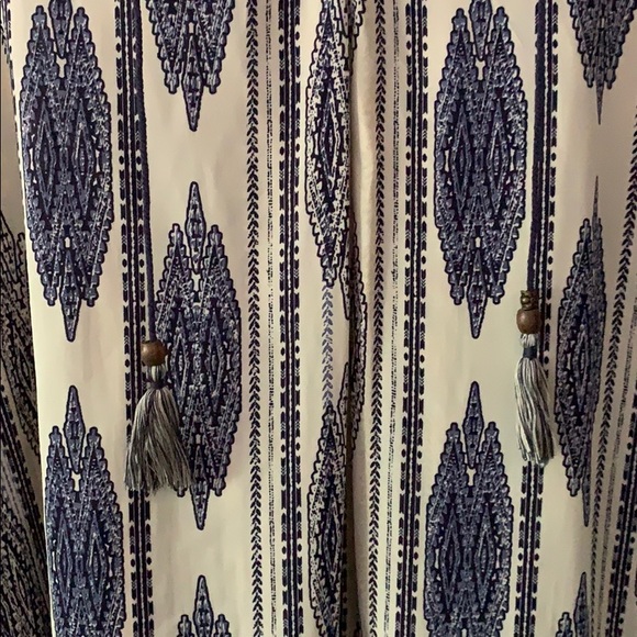 Xhilaration tank top with tassels - Picture 2 of 2